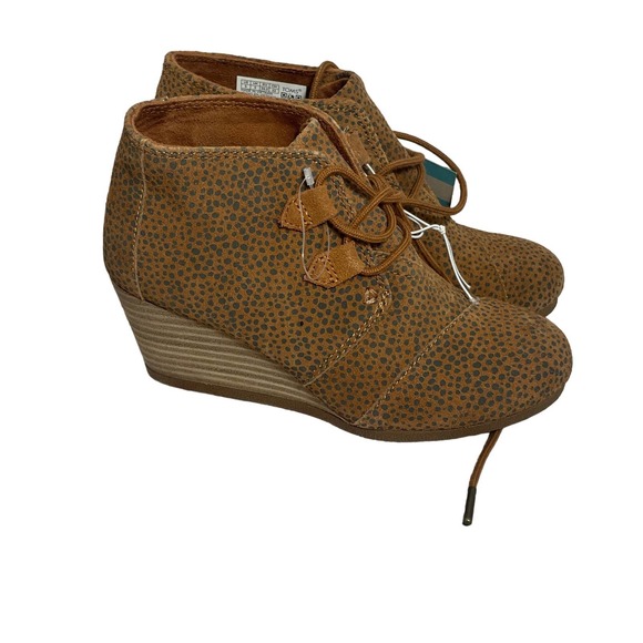 Womens TOMS Kala Tan Mini‎ Cheetah Suede Booties Boot sz 5 NWT - Picture 1 of 7
